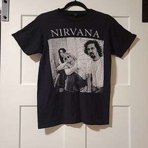 Nirvana T-Shirt Graphic Print Black Short Sleeve Tultex Adult Size Small